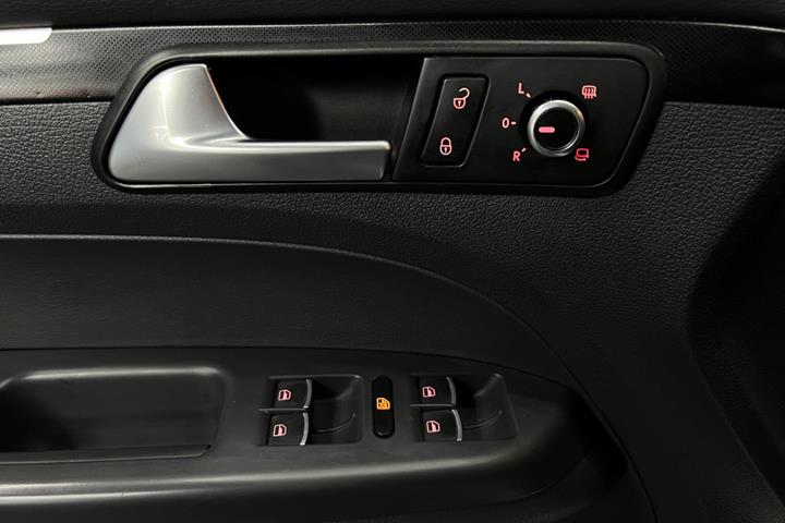 undefined VW Touran fra 2013