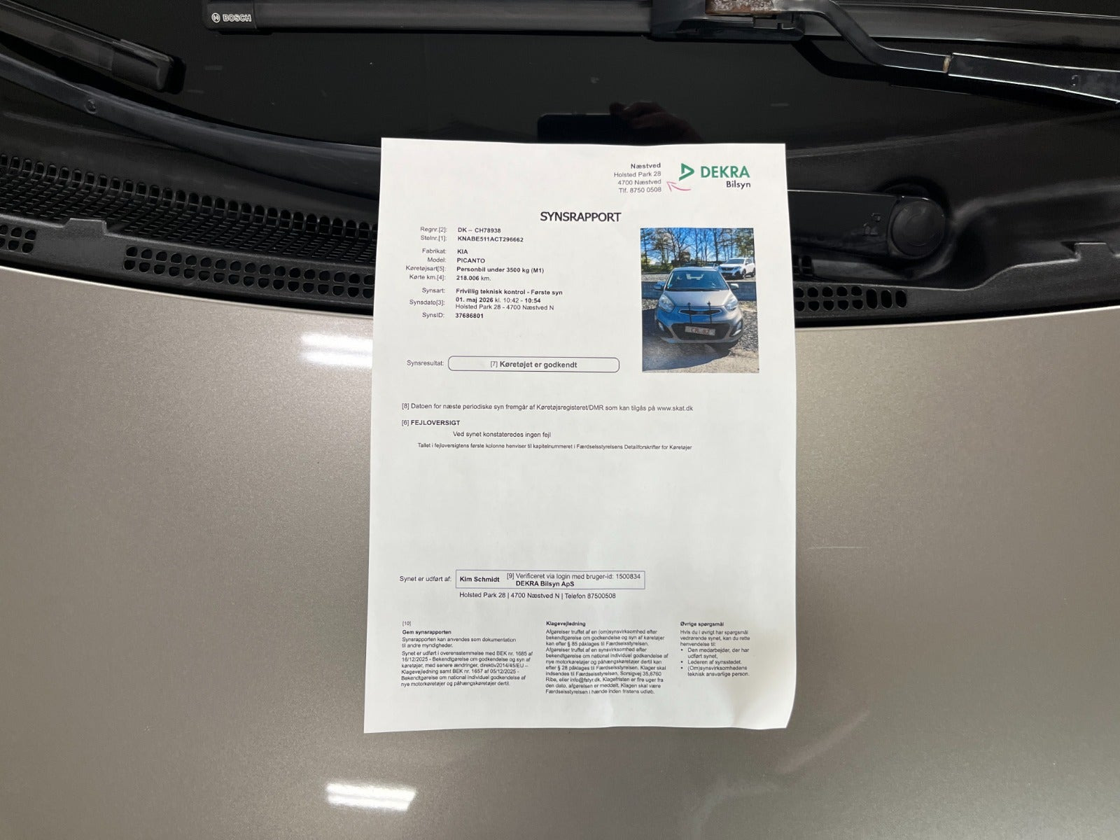 Grå Kia Picanto fra 2012