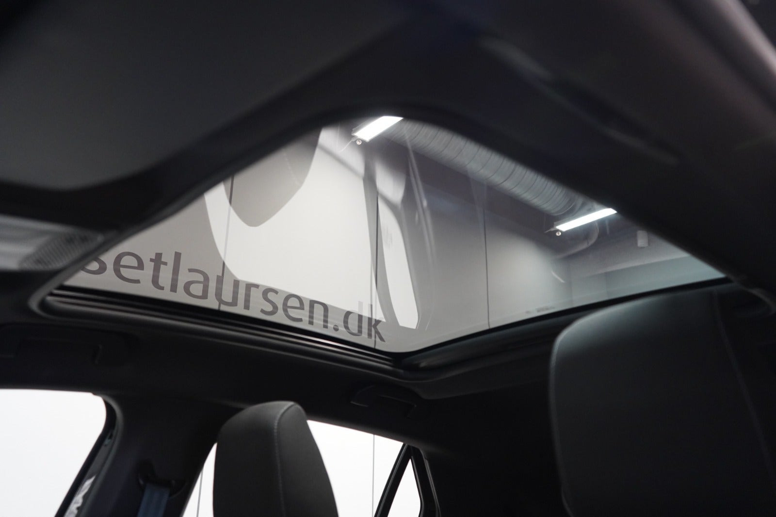 Sort Opel Corsa fra 2024