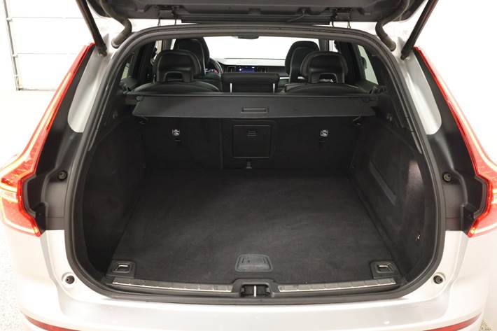 Sølv Volvo XC60 fra 2017