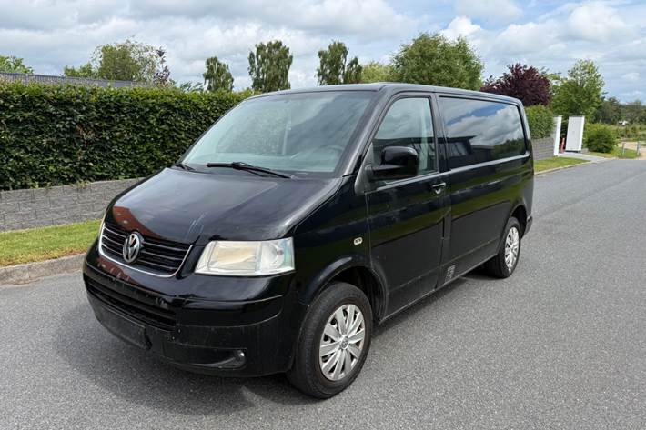 undefined VW Transporter fra 2005 set udefra