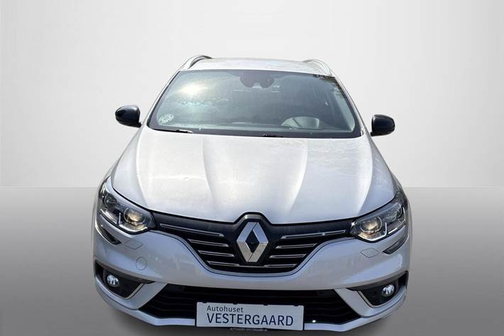 Grå Renault Megane IV fra 2019