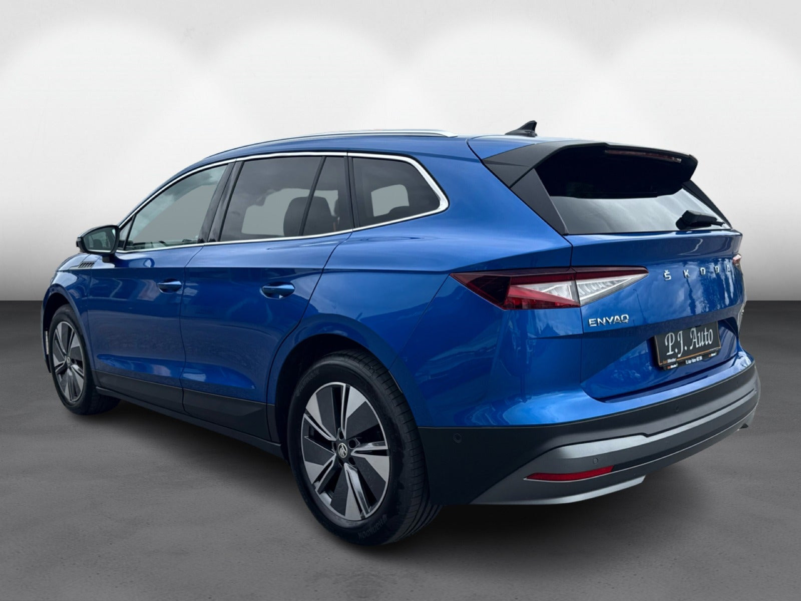 Blå Skoda Enyaq fra 2022