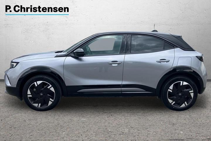 Grå Opel Mokka-e fra 2025