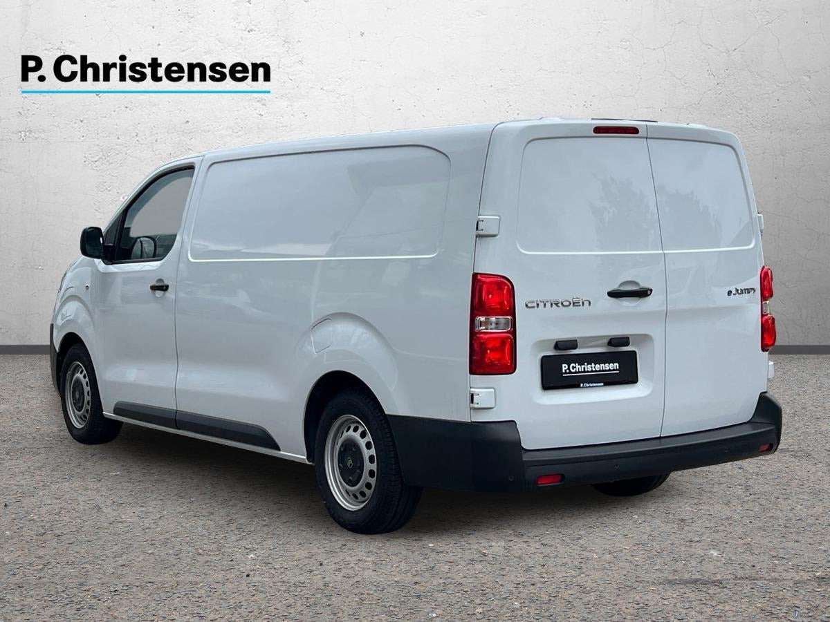 Hvid Citroën e-Jumpy fra 2024