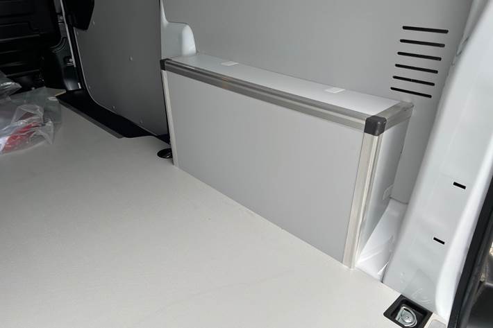 Hvid Citroën e-Jumpy fra 2024