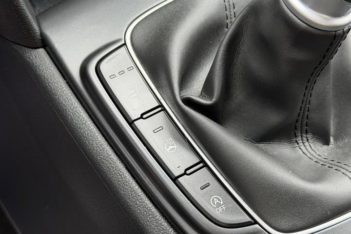 Hvid Hyundai Kona fra 2020