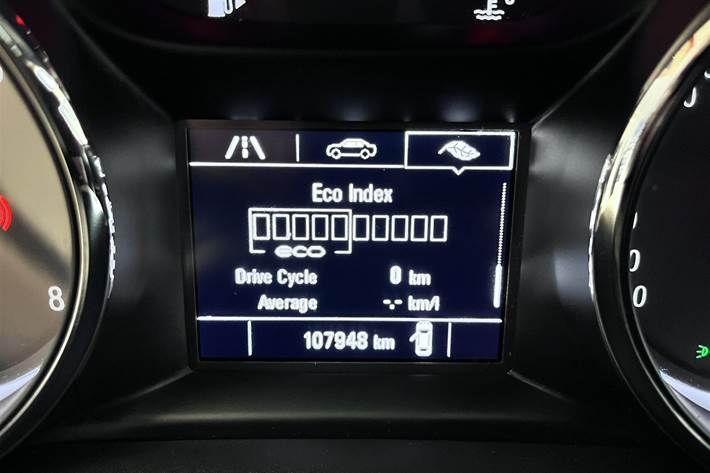 Sølv Opel Astra fra 2019