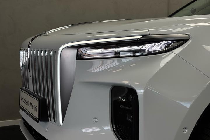 Hvid Hongqi E-HS9 fra 2024