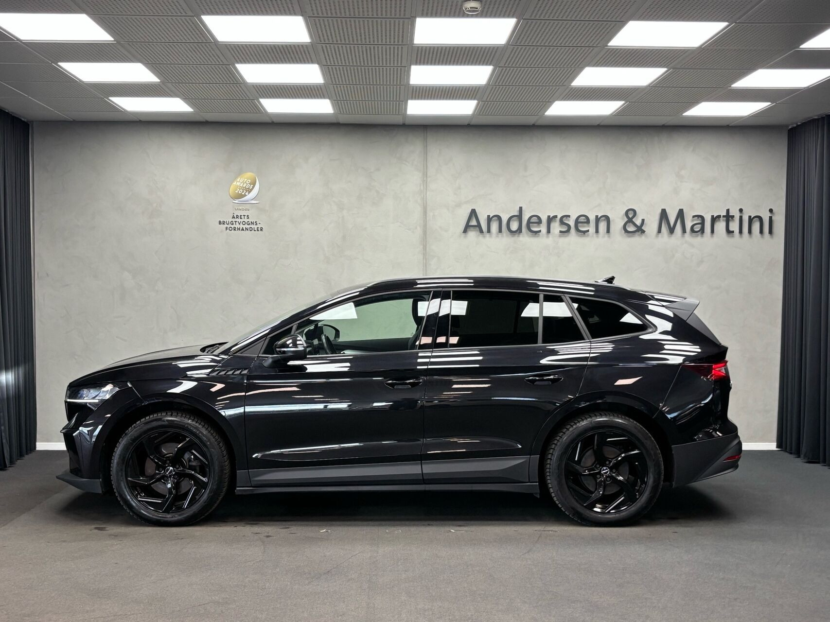 Sort Skoda Enyaq fra 2022