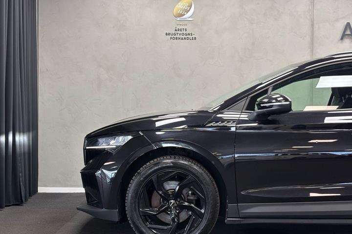 Sort Skoda Enyaq fra 2022