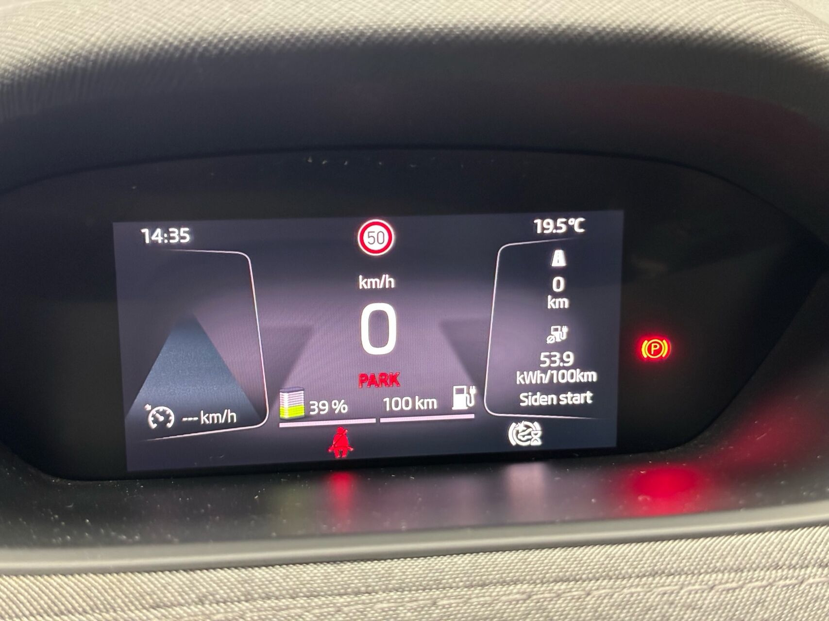 Sort Skoda Enyaq fra 2022