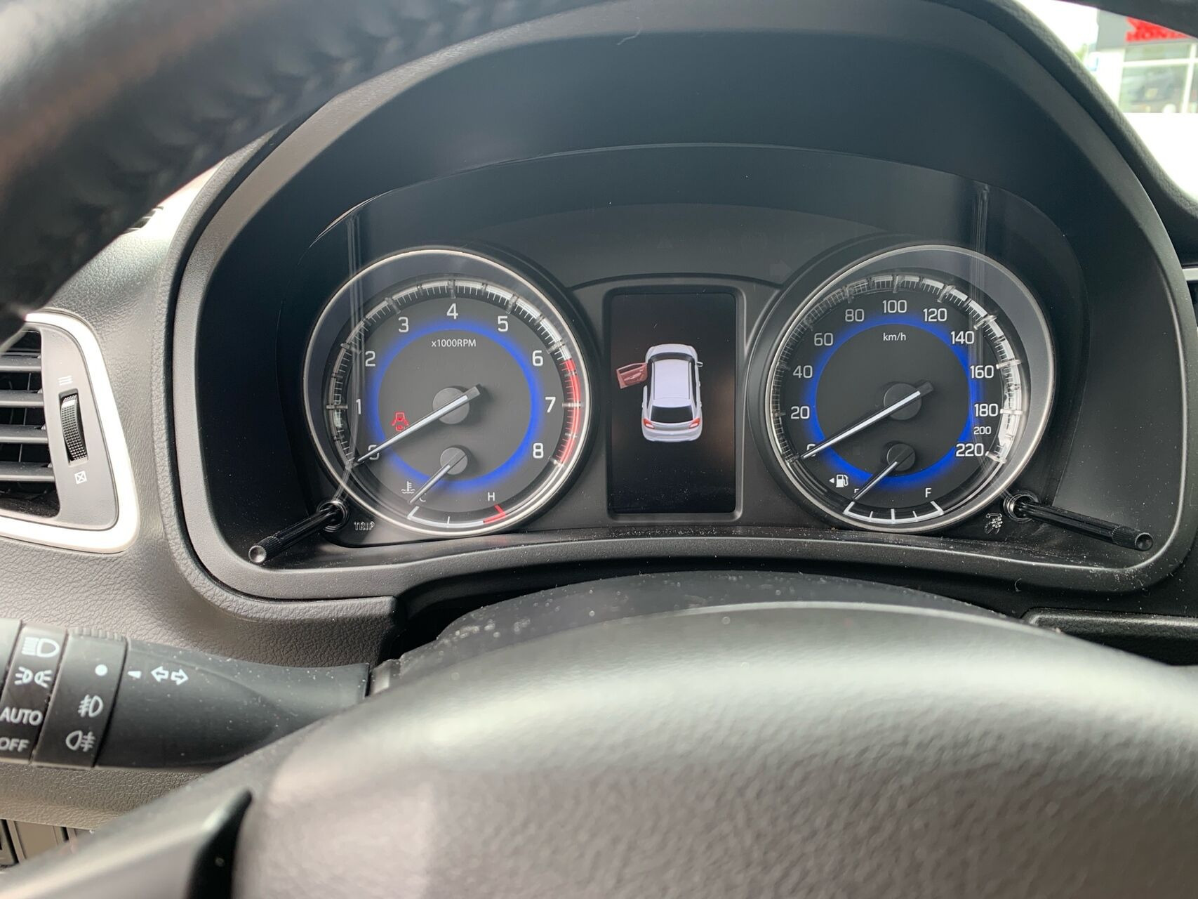 Hvid Suzuki Baleno fra 2018