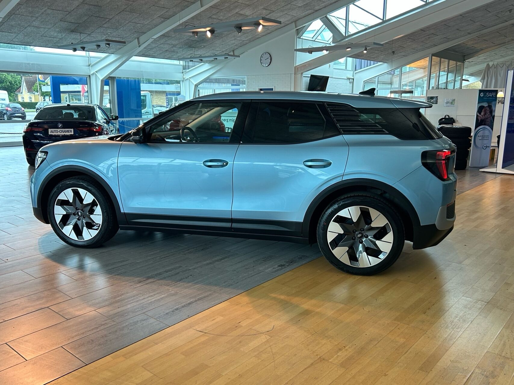 Blå Ford Explorer fra 2025