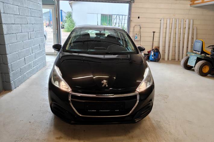 undefined Peugeot 208 fra 2017
