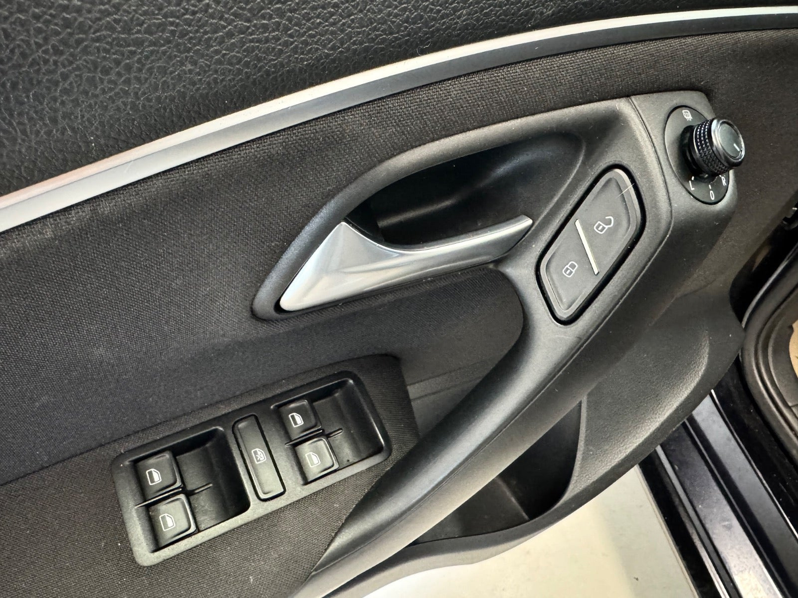 Sort VW Polo fra 2016