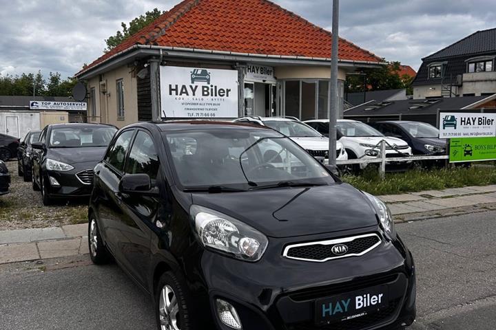 Sort Kia Picanto fra 2014 set udefra