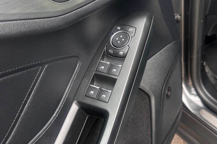 Grå Ford Focus fra 2018