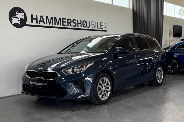 undefined Kia Ceed fra 2019 set udefra