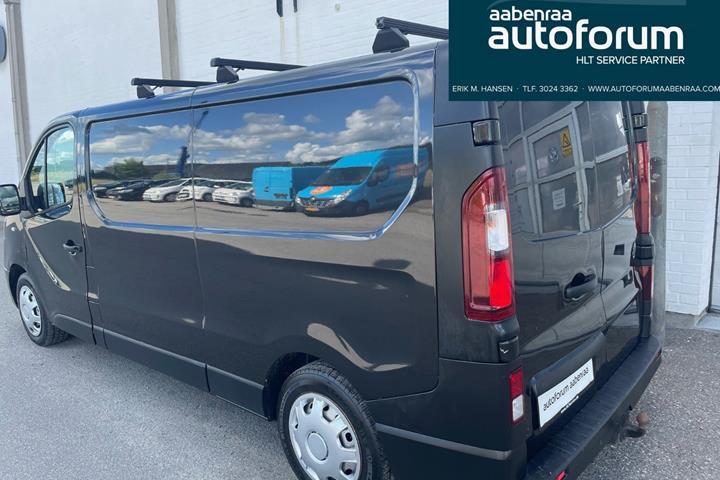 Sort Renault Trafic T29 fra 2016