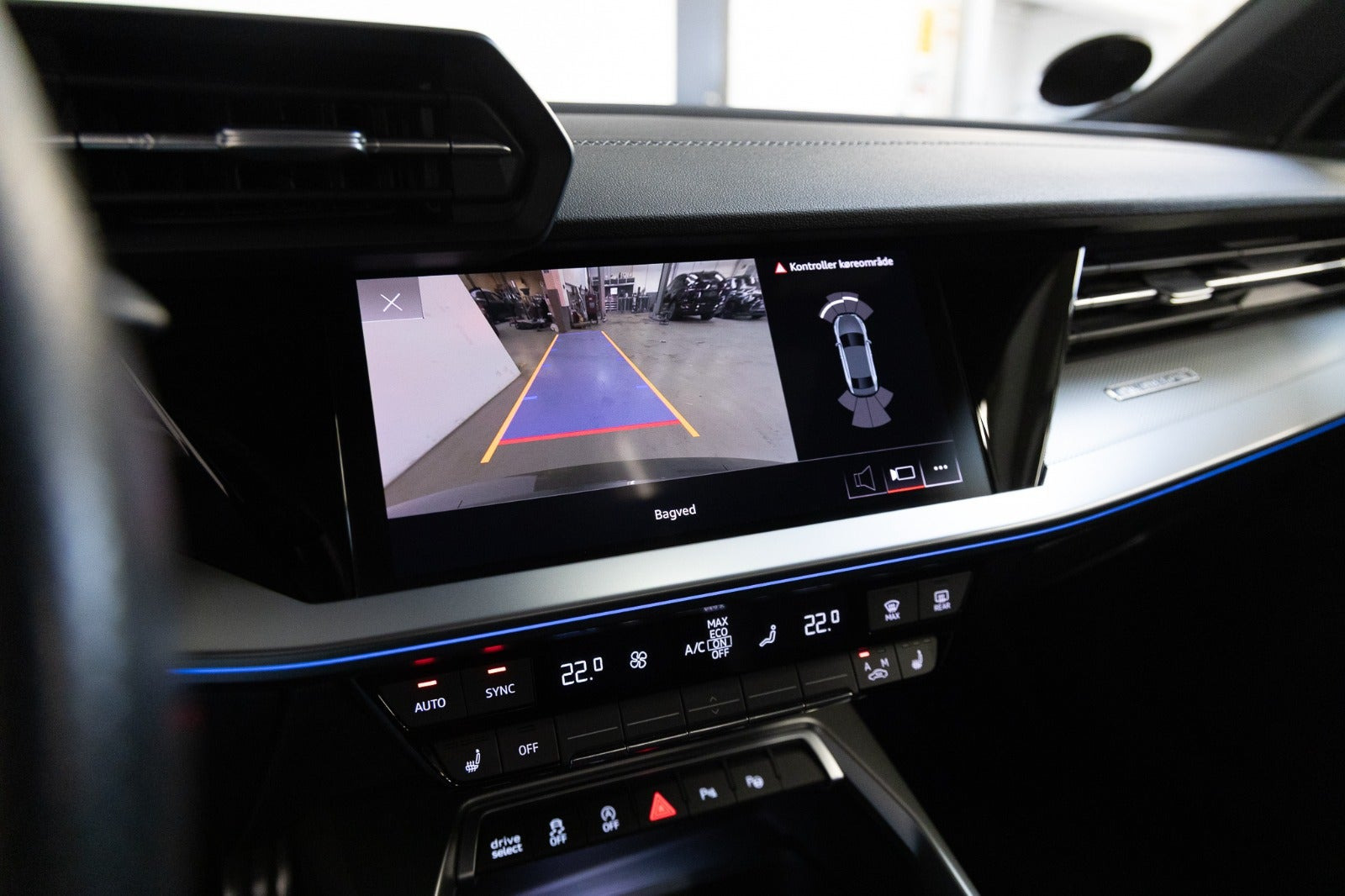 Grå Audi S3 fra 2021