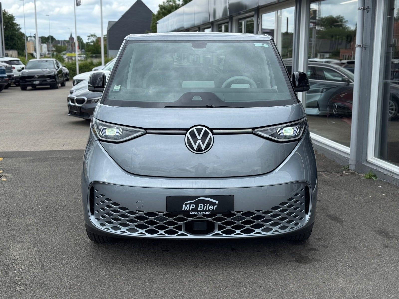Sølv VW ID.Buzz fra 2023