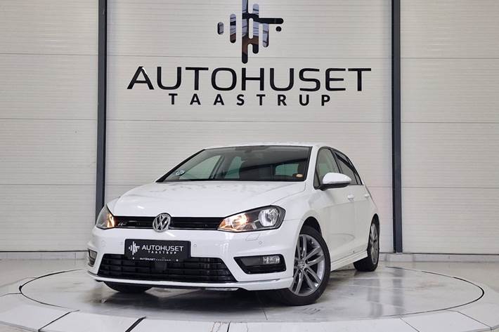 Hvid VW Golf VII fra 2015
