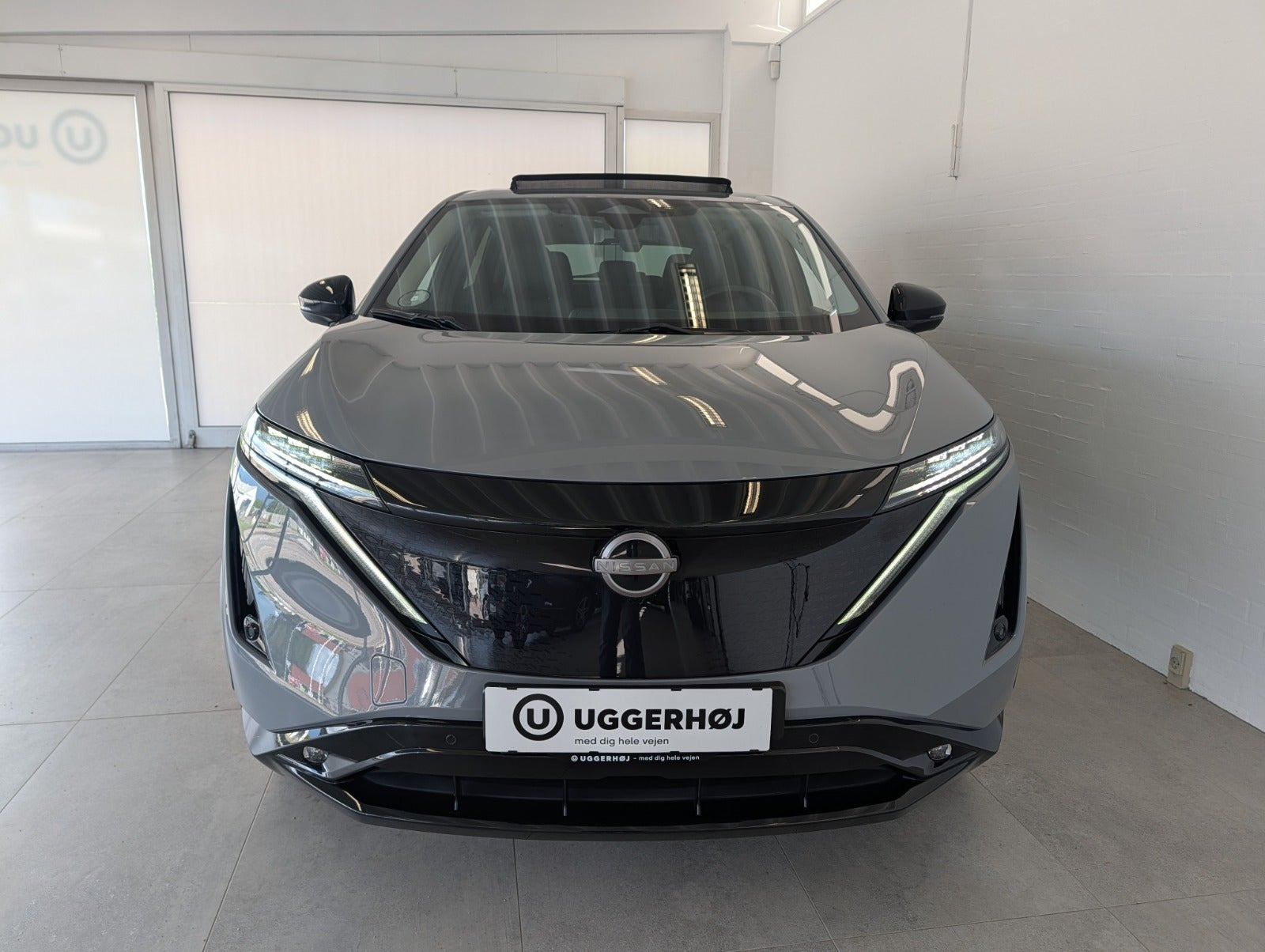 Grå Nissan Ariya fra 2022