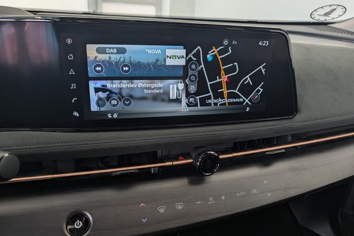 Grå Nissan Ariya fra 2022