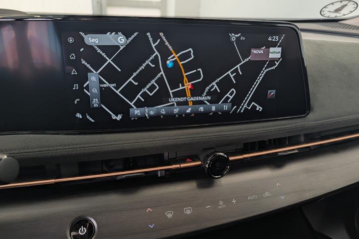 Grå Nissan Ariya fra 2022