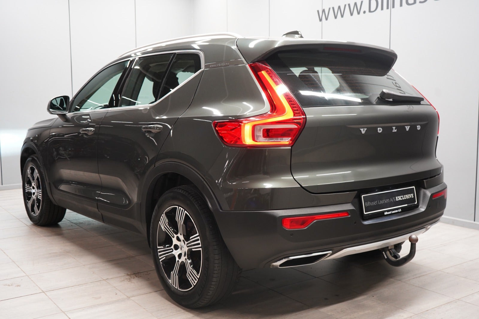 Grøn Volvo XC40 fra 2019