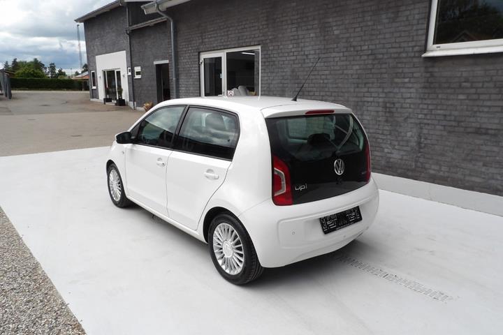 Hvid VW UP! fra 2013