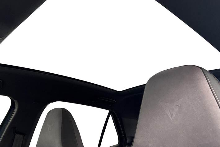 Blå Cupra Born fra 2022