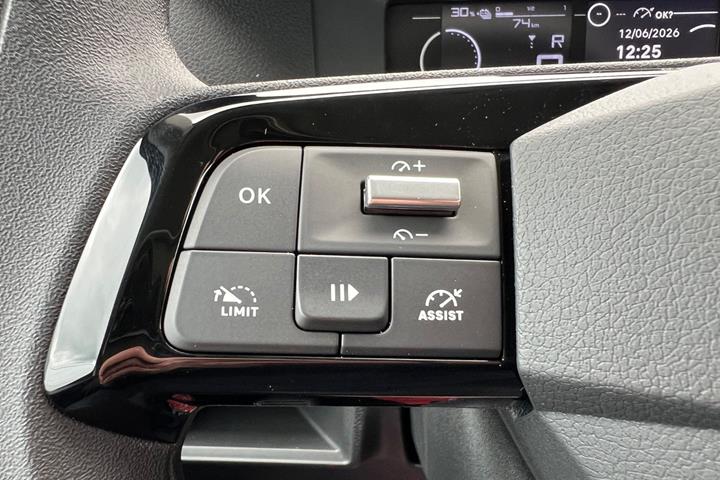 Hvid Citroën e-Jumpy fra 2024