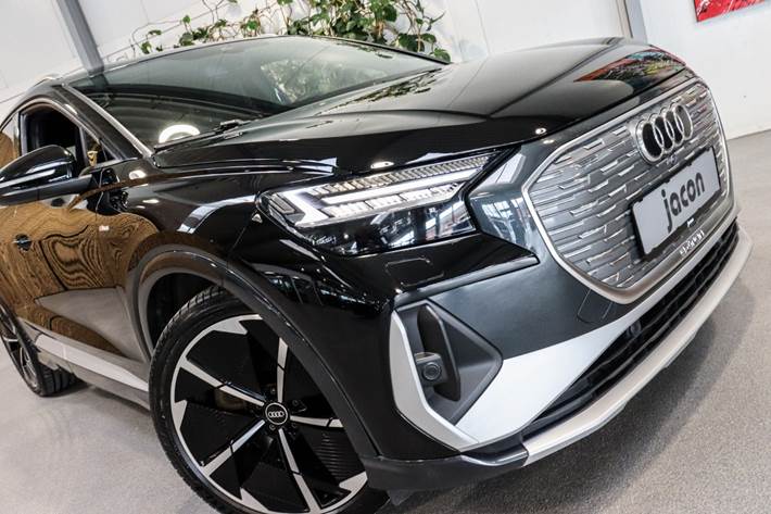 Sort Audi Q4 e-tron fra 2021