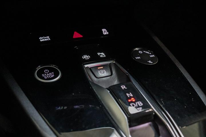 Sort Audi Q4 e-tron fra 2022