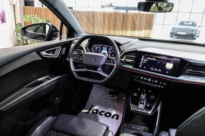 Sort Audi Q4 e-tron fra 2021