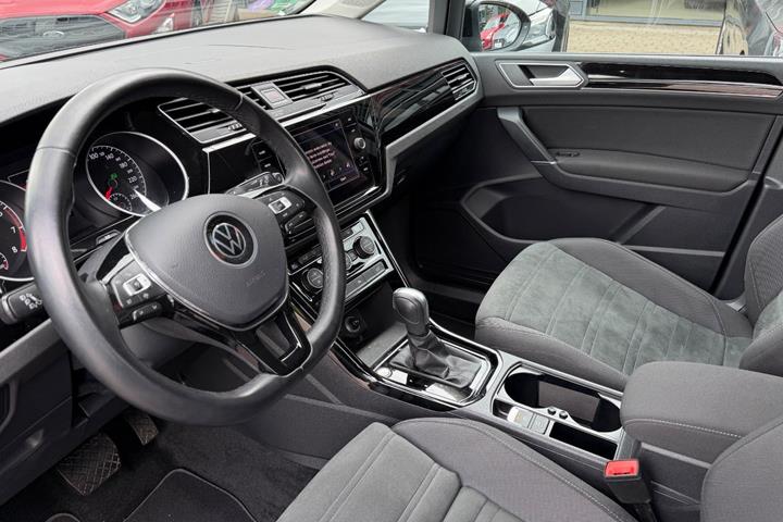 undefined VW Touran fra 2021