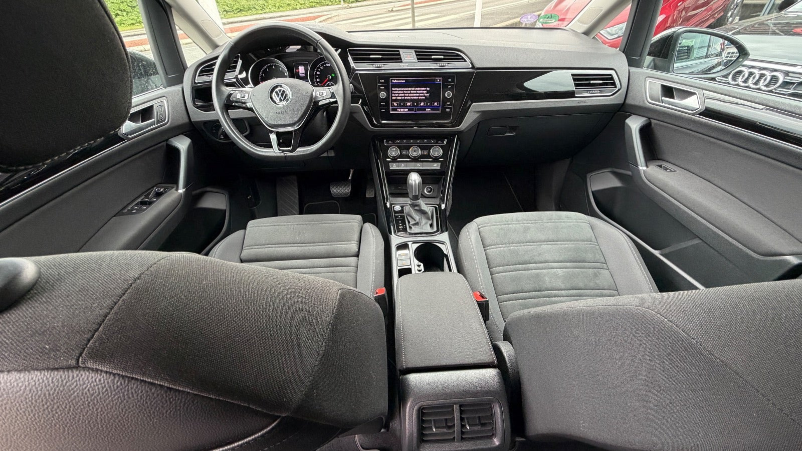 undefined VW Touran fra 2021