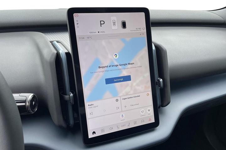 Grå Volvo EX30 fra 2025