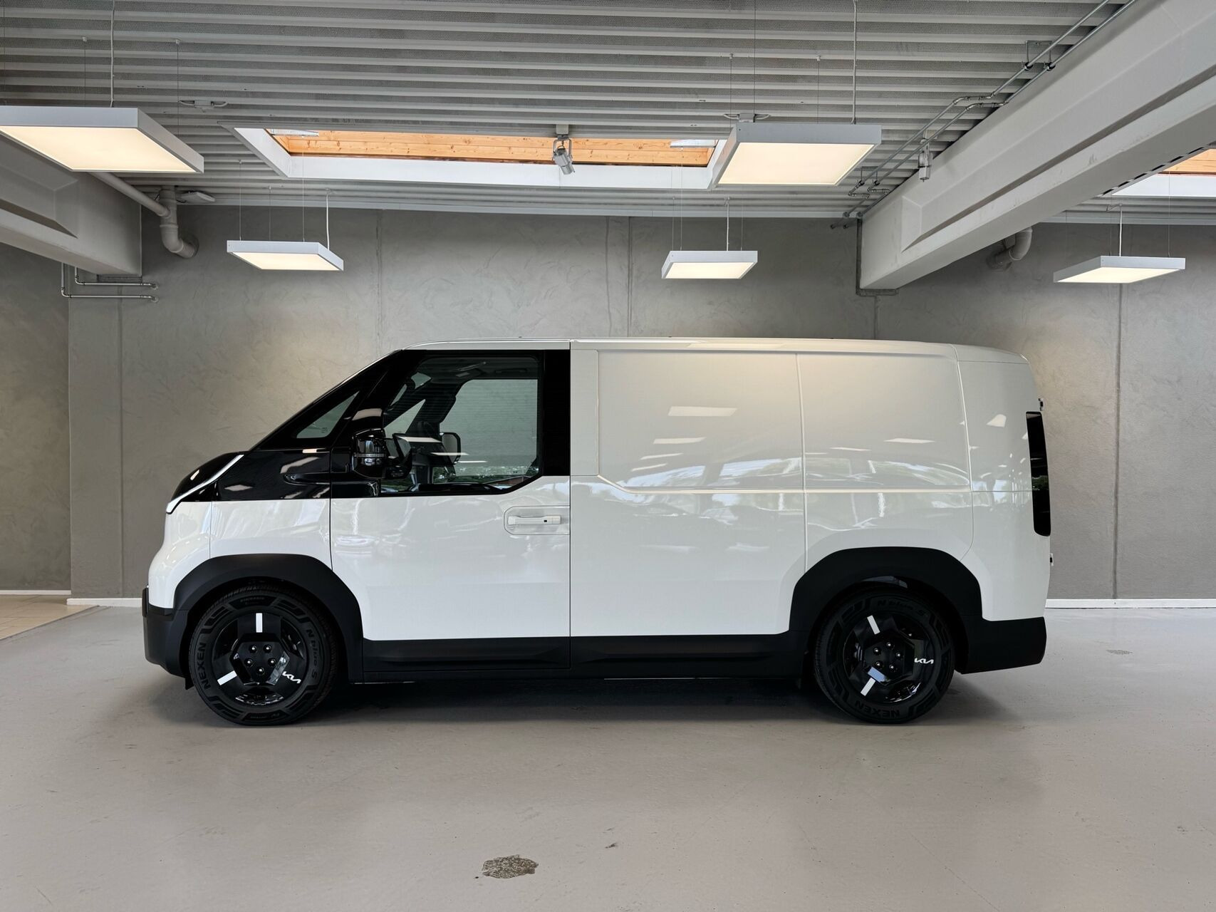 Hvid Kia PV5 Cargo fra 2026