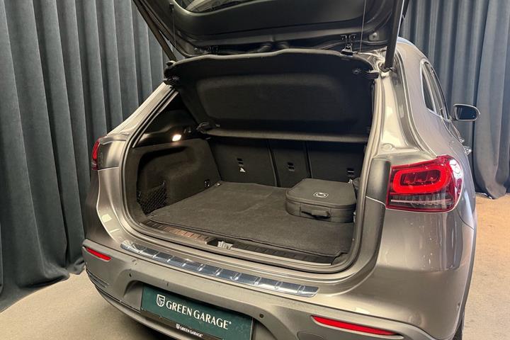 Grå Mercedes EQA 250 fra 2023