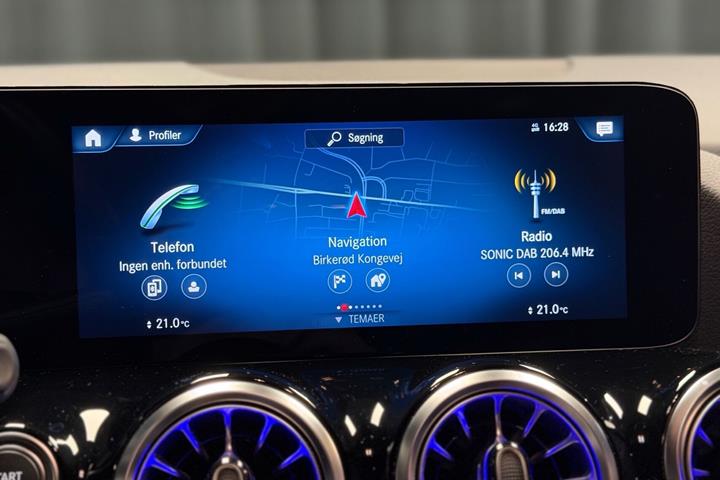 Grå Mercedes EQA 250 fra 2023