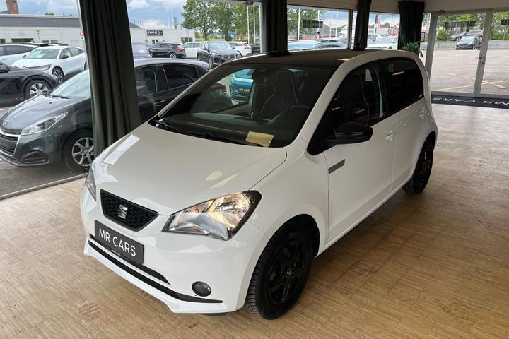 Grøn Seat Mii fra 2021 set udefra