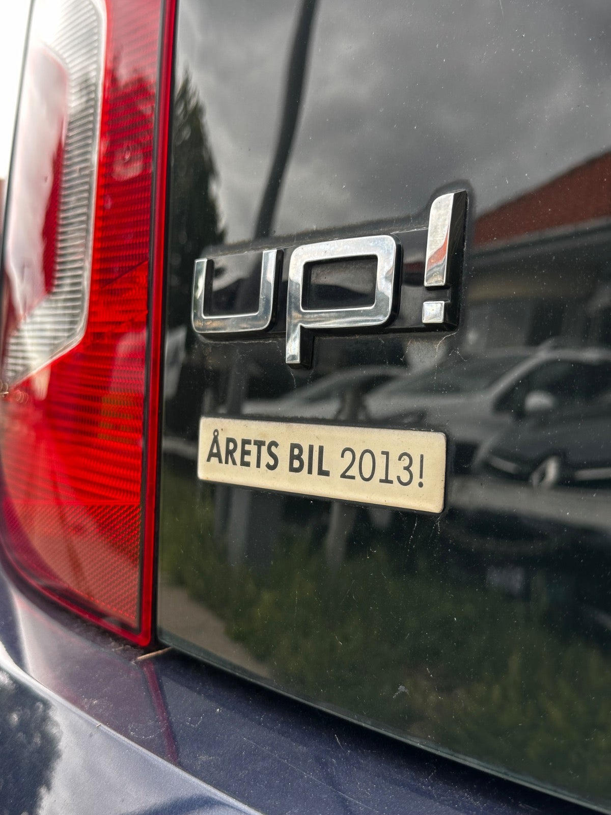 Blå VW UP! fra 2013