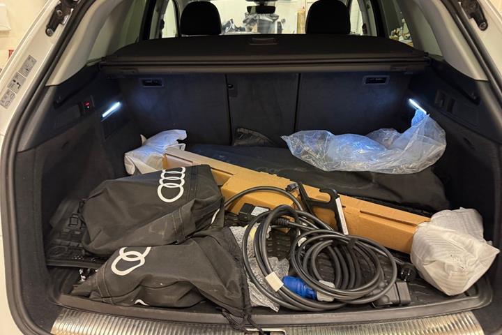 Hvid Audi Q5 fra 2023
