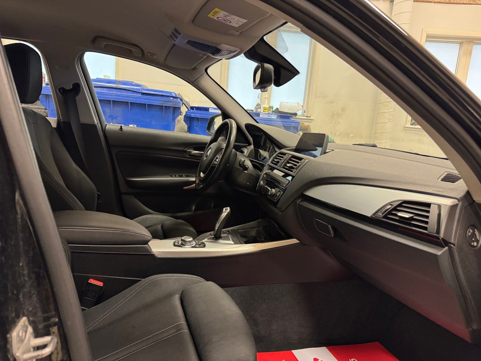 Sort BMW 118i fra 2017