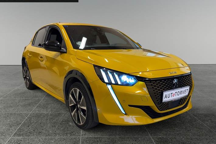 Gul Peugeot e-208 fra 2020