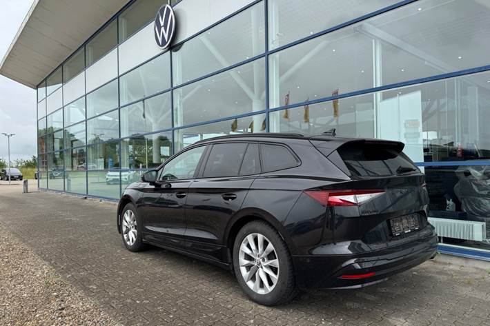 Sort Skoda Enyaq fra 2022