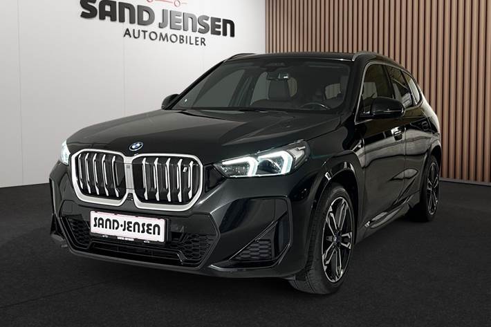 Sort BMW iX1 fra 2023